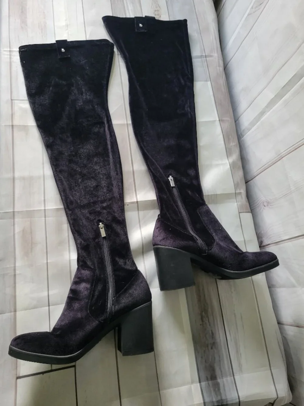 Forever 21 Black Velvet Over-the-Knee Chunky Heel Boots, Women’s 9, Stretch